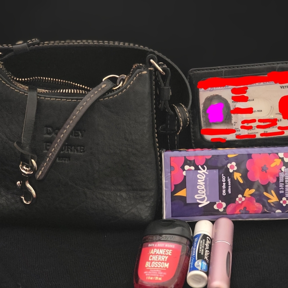 Dooney & Bourke Black Leather Shoulder Bag - Picture 6 of 6